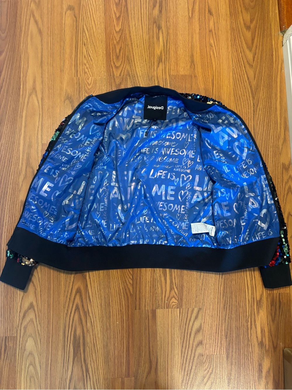 ✨ Stunning Desigual Multi-Color Sequin Bomber Jacket ✨ - Picture 4 of 12